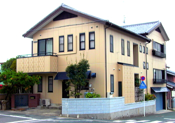 蒲郡市 キャメルカラーでまるごと外壁塗装
